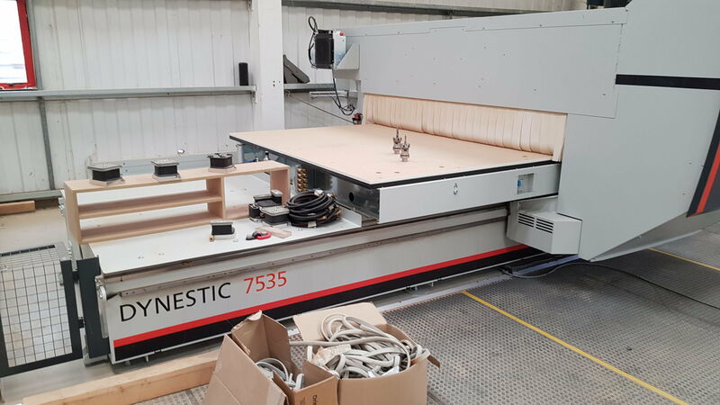 Holzher Dynestic 7535 5 axis CNC Router