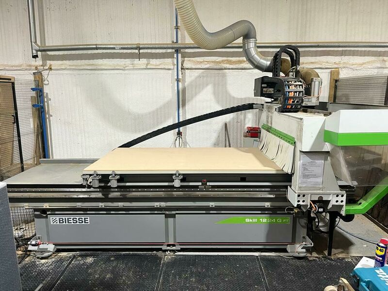 BIESSE SKILL 1224 FT CNC