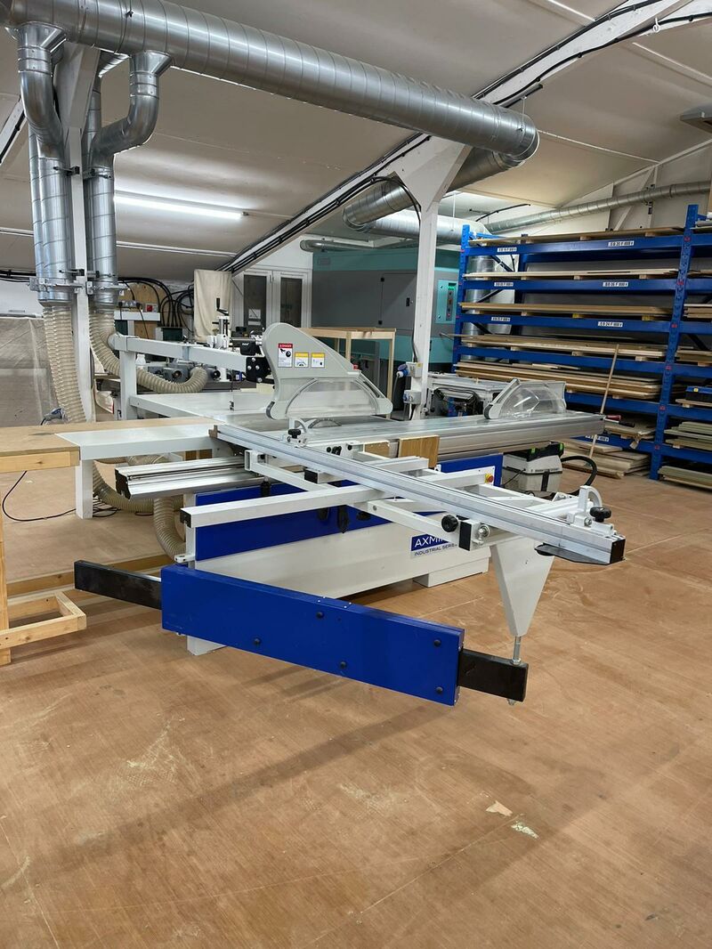 Used Axminster Trade OAV P305 Panel Saw
